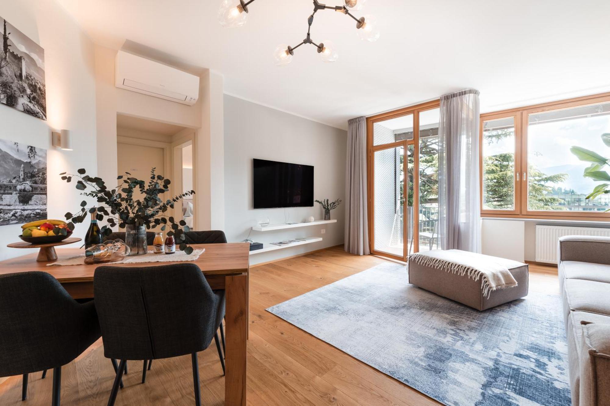 Promenaden Lounge Apartment Merano Bagian luar foto