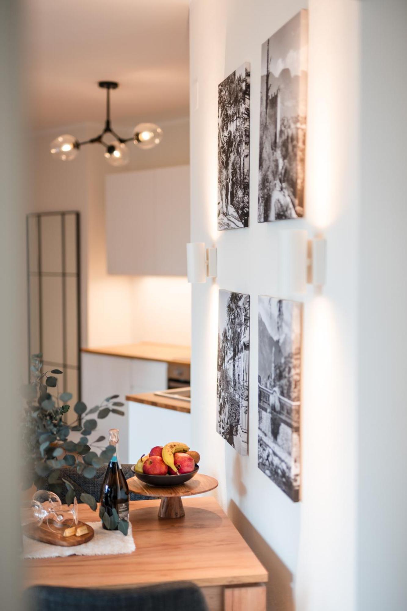 Promenaden Lounge Apartment Merano Bagian luar foto